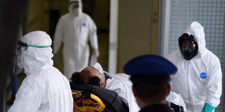 Muertes por COVID-19 en México se incrementan a mil 434