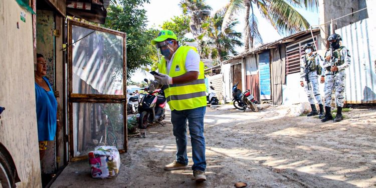 Inició este lunes la entrega de 500 mil apoyos alimentarios, casa por casa, en todo el estado