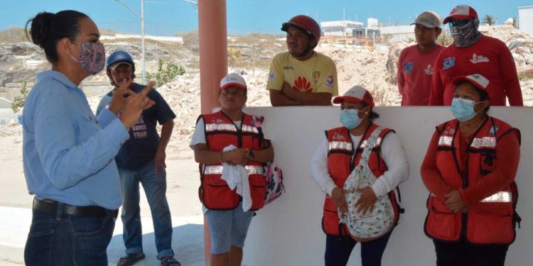 En Isla Mujeres capacitan a empleados de Servicios Públicos parar protegerse del Covid-19