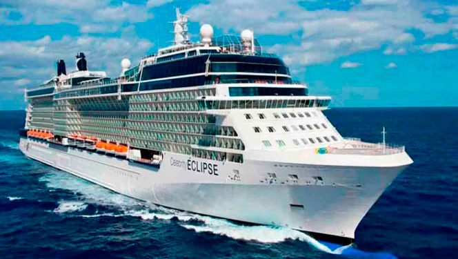 Mexicanos del Celebrity Eclipse bajaron en San Diego y se trasladaron al Aeropuerto de Tijuana