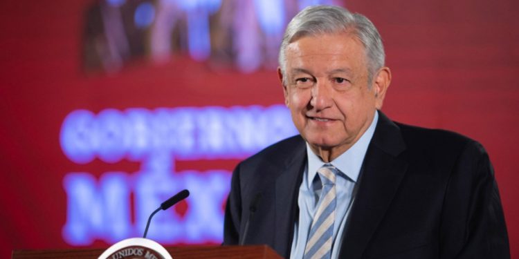 AMLO entregará 1 millón de créditos a la palabra en estos 3 bancos