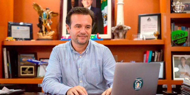 Pedro Joaquín hace un llamado de responsabilidad social a los cozumeleños,