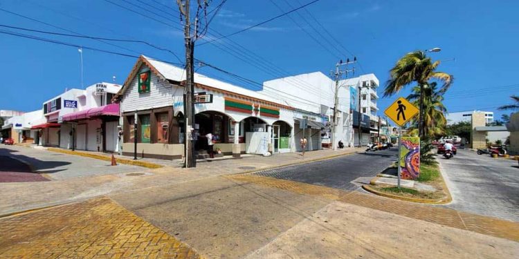 Le ponen horario a las avenidas de Isla Mujeres