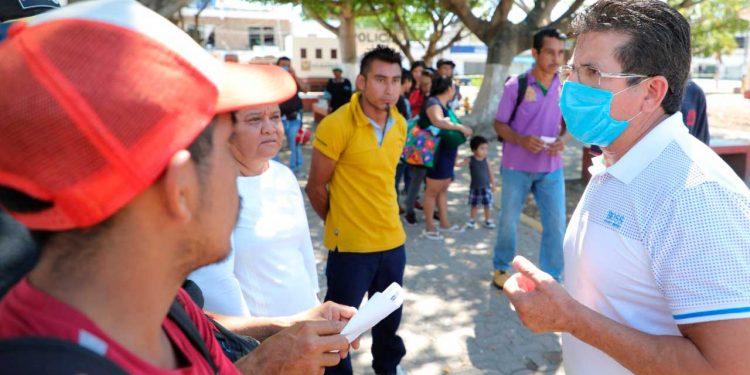 Ayuntamiento de Solidaridad apoya a trabajadores a regresar a sus hogares