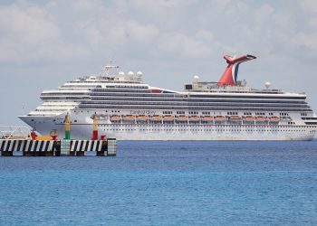 Llegará crucero a Cozumel con 76 trabajadores mexicanos repatriados, libres de Covid-19