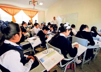 En Puebla, el gobierno busca tomar el control de escuelas privadas para reducir colegiaturas