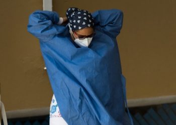 Ivón es mamá, este 10 de Mayo atiende a pacientes de Covid-19