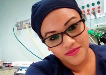 Enfermera que se encontraba grave vence al Covid-19