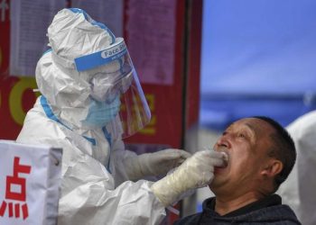 Promete China compartir vacuna con el mundo