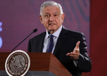 AMLO pide austeridad a estados para no adquirir más deuda