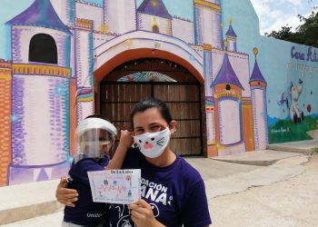 Donan caretas a niños de fundación Aitana