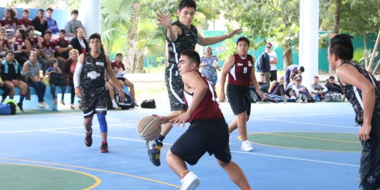 COJUDEQ llega a los municipios para el pago de becas