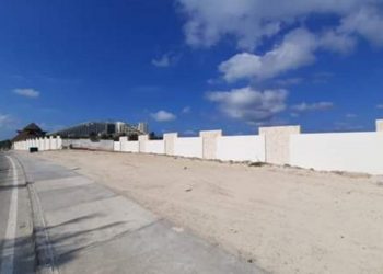 Recula el Ayuntamiento en el caso del hotel Solaris junto al Mirador; suspendida la construcción