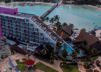 Suspenden obras en el hotel Mía de Isla Mujeres