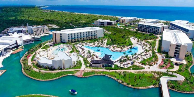 Isla Mujeres podría tener listas 2 mil 700 habitaciones de hotel para reactivar la actividad turística