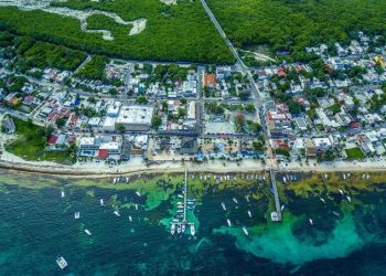 Propone Laura Fernández a la Secretará de Relaciones Exteriores acuerdo internacional para garantizar flujo turístico