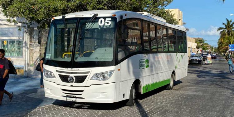 Transporte Urbano dejará de operar los fines de semana en Isla Mujeres