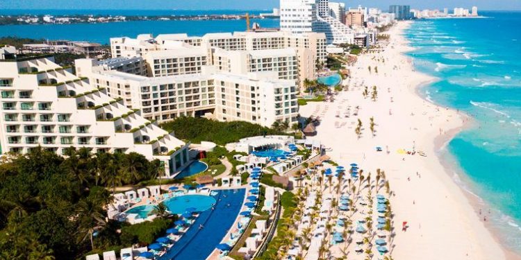 Sector hotelero de Cancún lanza campaña promocional, pero Xcaret se desmarca