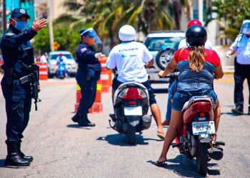 Exhorta Juan Carrillo a extremar medidas por Covid-19