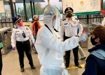 OMS afirma que el mundos se encuentra justo en medio de la primera oleada de coronavirus