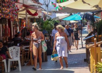 En Isla Mujeres invitan a empresarios a sumarse a la certificación estatal