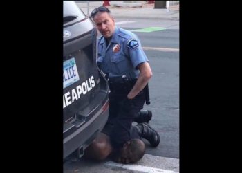 Detienen a policía que causó la muerte del afroamericano George Floyd