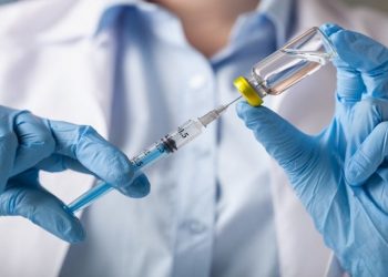 Vacuna experimental de Estados Unidos muestra señales positivas