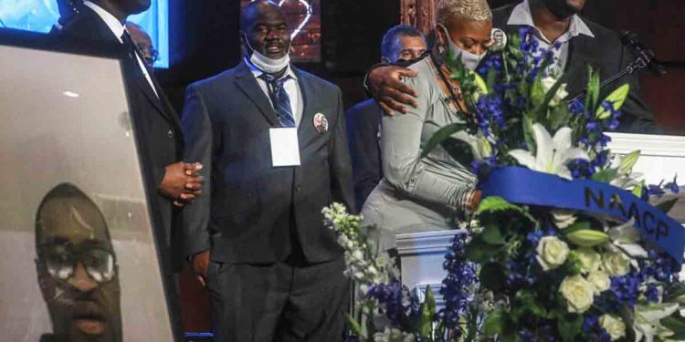 Así fue la ceremonia en memoria de George Floyd en Minneapolis