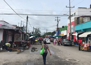 Dejan sin luz varias regiones de Cancún hasta por 8 horas