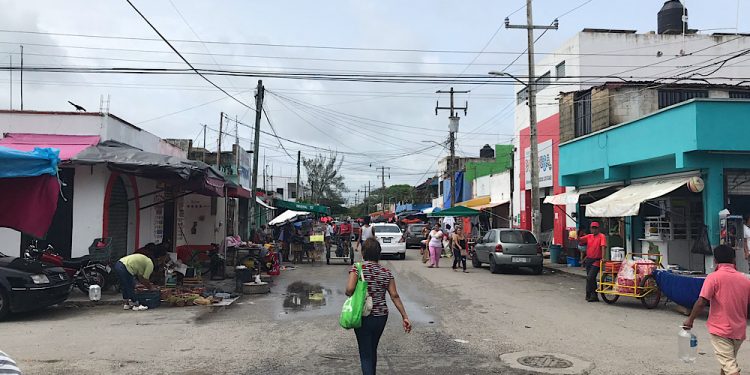 Dejan sin luz varias regiones de Cancún hasta por 8 horas