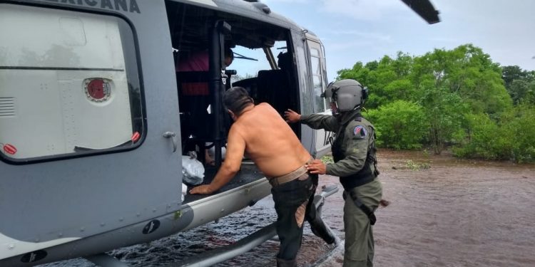 Ejército Mexicano continúa aplicando el Plan DN-III-E, en Quintana Roo, por la Tormenta Tropical “Cristóbal”