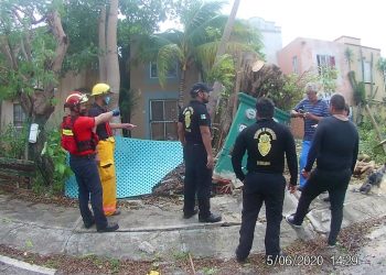 Sesiona el Comité Estatal de Emergencias por lluvias y escurrimientos en Quintana Roo