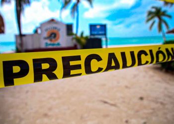 Playas de Isla Mujeres permanecerán cerradas