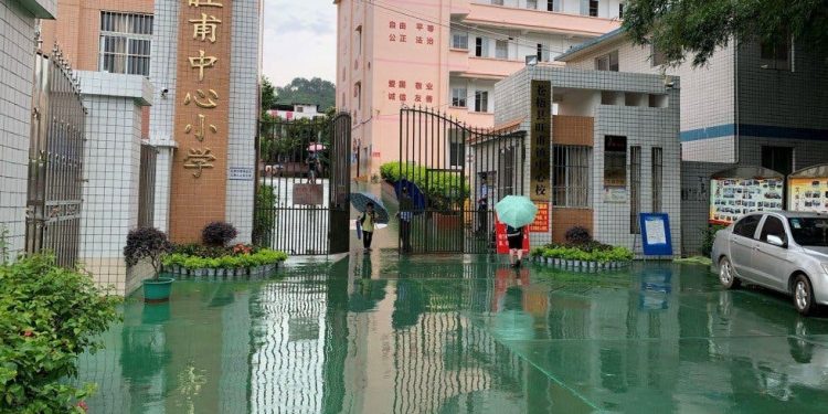 Ataque con cuchillo en escuela de China deja al menos 39 heridos