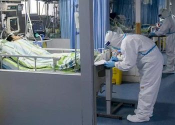 Coronavirus rebasa predicciones en México; 770 decesos ayer