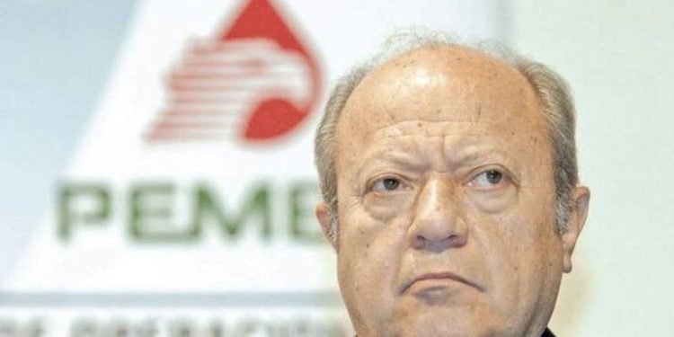 Carlos Romero Deschamps grave por COVID-19, sindicato petrolero pide ayudarlo