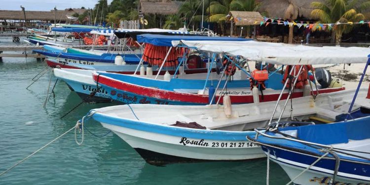 Náuticos de Isla Mujeres siguen padeciendo por mala racha