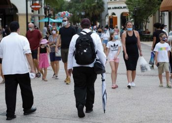 Más de 15 mil nuevos casos en 24 horas sólo en Florida