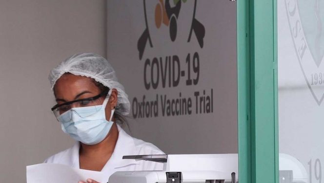 Vacuna contra covid-19 de AstraZeneca y Oxford da resultados positivos