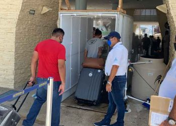 Dos mil personas cruzan diario a Isla Mujeres: Apiqroo