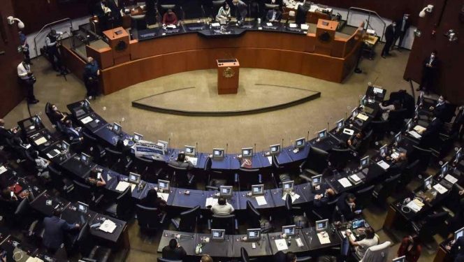 Rechaza Senado primera solicitud de juicio a expresidentes