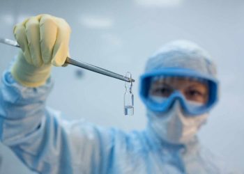 Rusia vacunará a grupos de riesgo a partir de noviembre