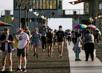 Supera Estados Unidos los 156 mil muertos por COVID-19