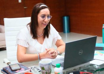 Que nadie se quede sin estudiar, ese es el reto!: Ana Isabel Vásquez