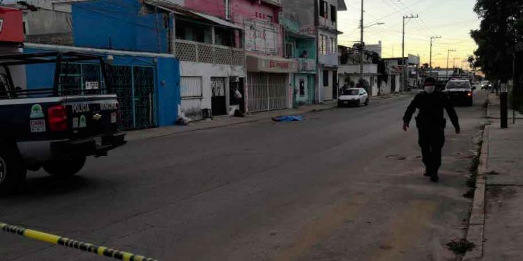 Ejecutan a un hombre sobre la Ruta 4 de Cancún