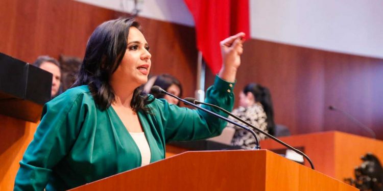 Si no pueden con la promoción turística de nuestro país, que renuncien: Mayuli Martínez