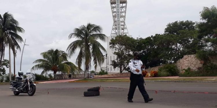 Liberan calles y avenidas de Chetumal