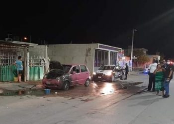 Otro vehículo incendiado durante esta madrugada en Chetumal