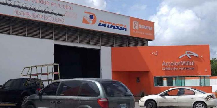 Otro atraco en Cancún, ahora los ladrones se hicieron pasar por obreros y roban 23 mil pesos