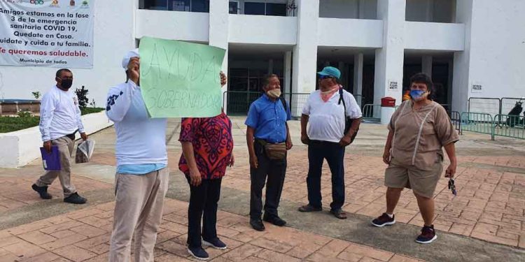Se quejan de la persecución de fiscales en Chetumal «No ayudan pero como joden»